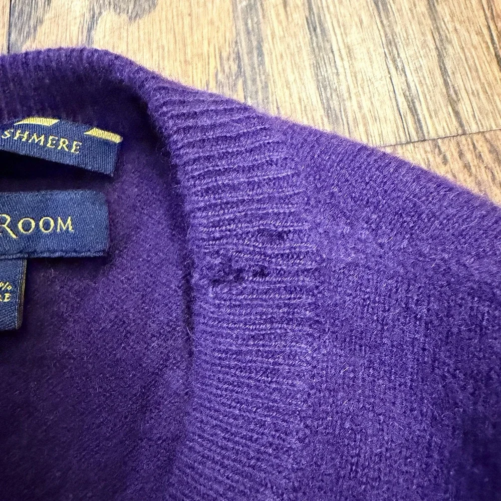 Club Room Estate Cashmere V-Neck Sweater 100% 2-Ply‎ Knit Size M Purple